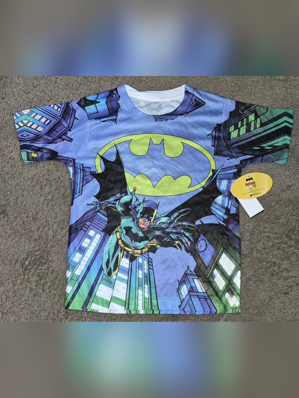 Batman All Over Sublimation Print T-Shirt  M 8  Bat Signal Gotham City Kids New